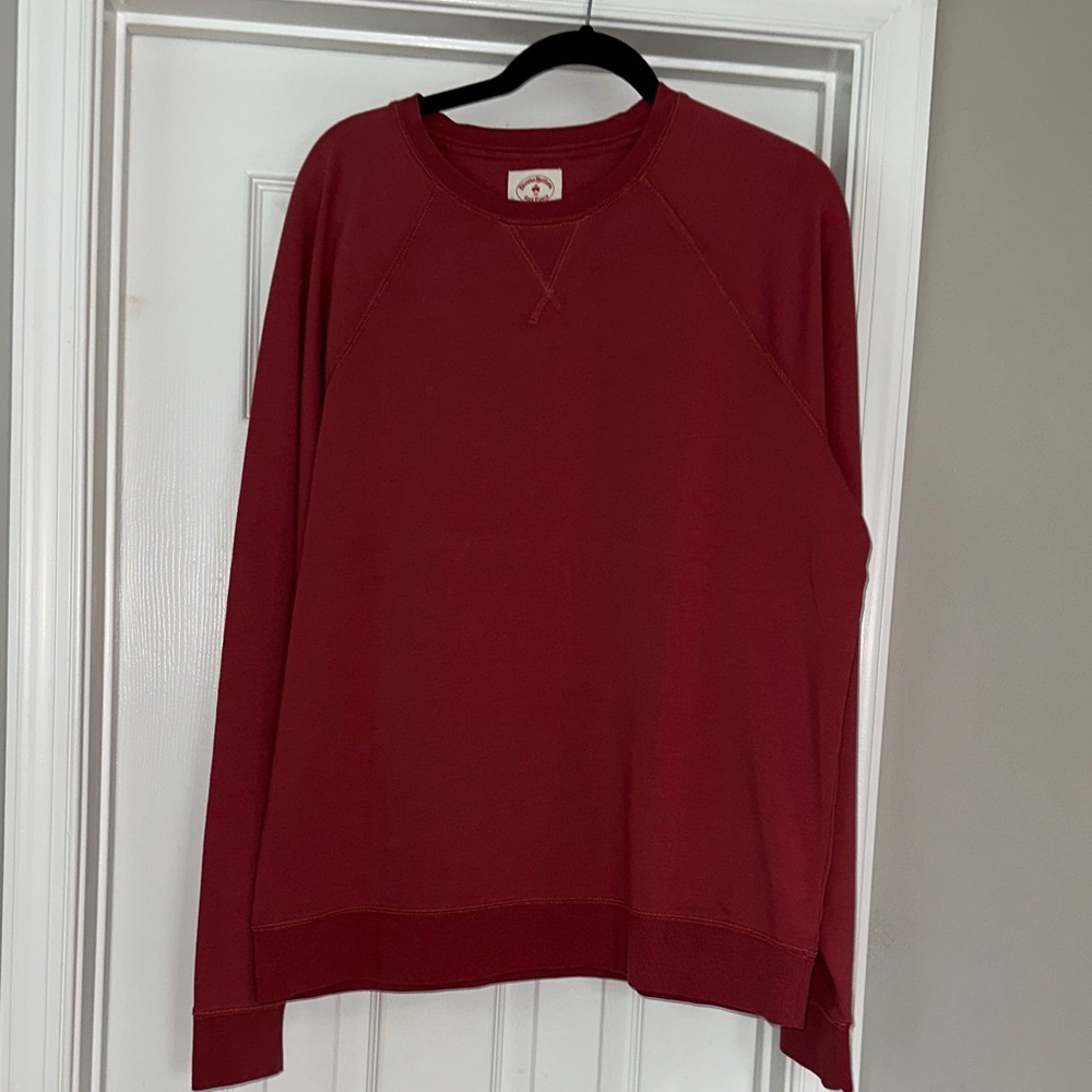 Brooks Bros red fleece crewneck sweatshirt